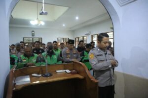 Salat Gaib Doakan Almarhum Affan Kurniawan