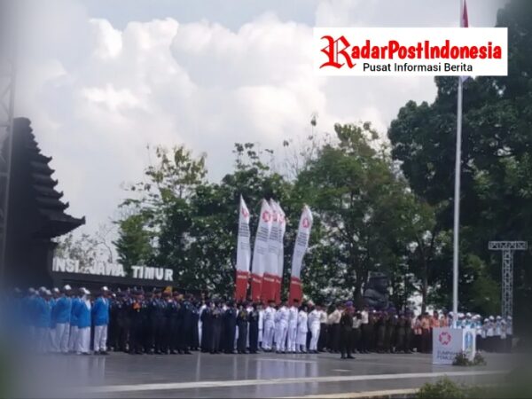 Pemprov Jatim Gelar Upacara Bendera Hari Sumpah Pemuda 2025