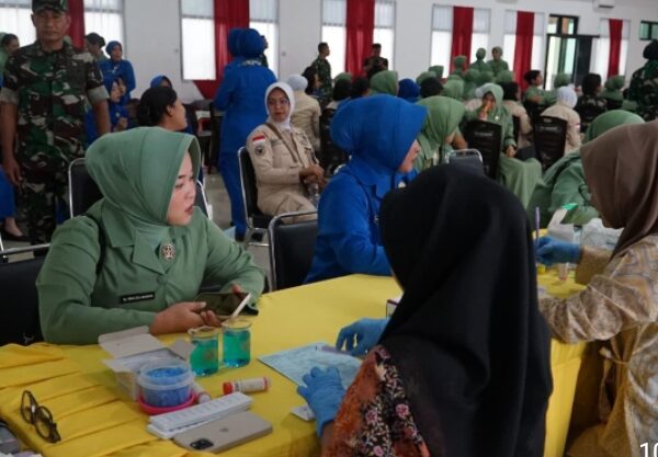 Sambut HUT ke-62 Dharma Pertiwi, Kodam XXIII/Palaka Wira dan Dharma Pertiwi Daerah N Gelar kegiatan Donor Darah Serentak