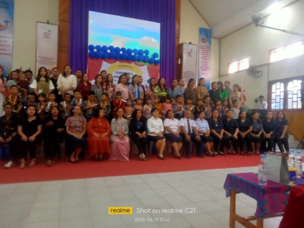 Penamatan TK Kristen Bala Keselamatan Palu Berlangsung Meriah, Anak-Anak Terima Medali Prestasi